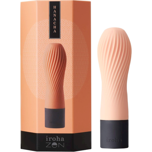 繊細な凹凸のプリーツ